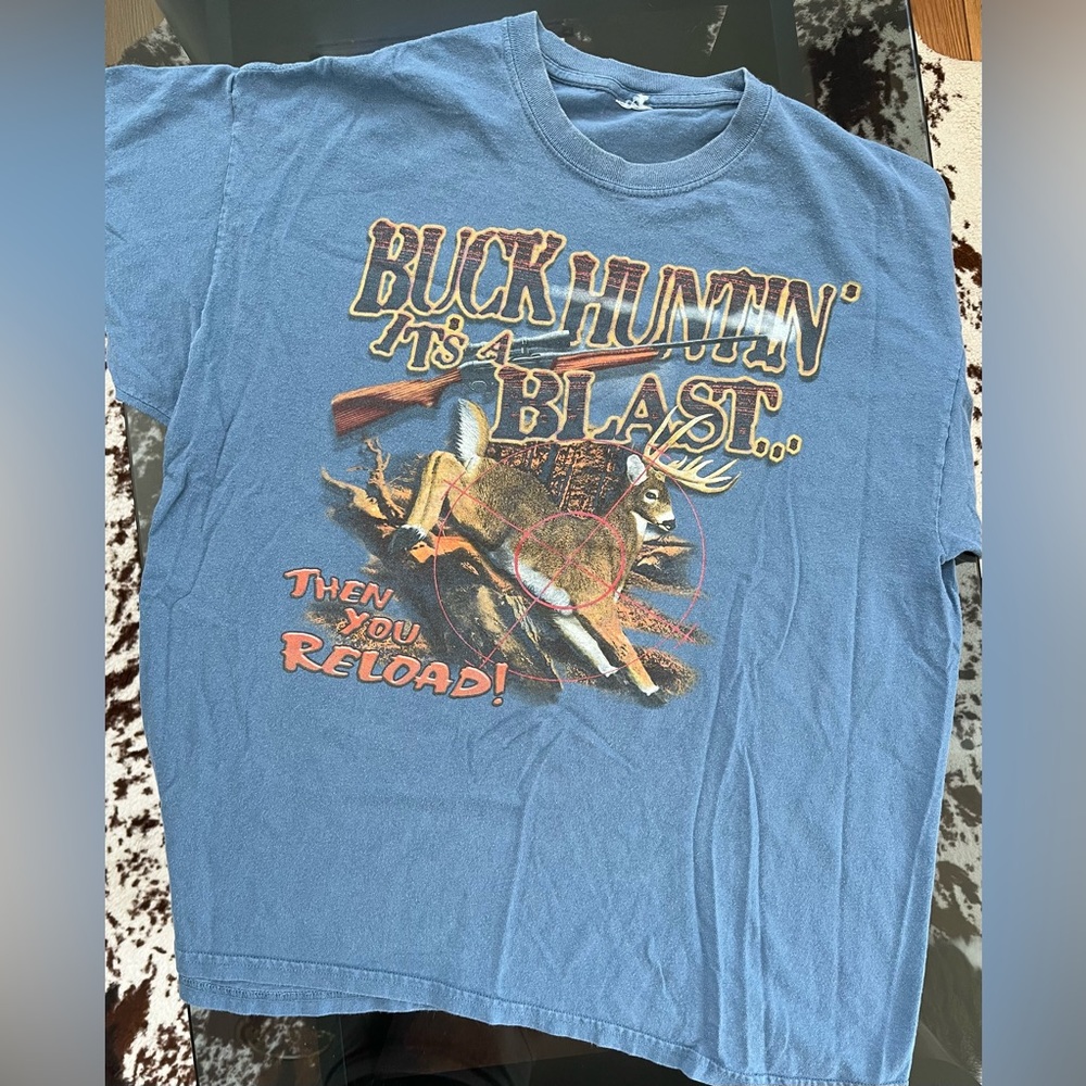 Buck Huntin T-Shirt - Hunting Humor | Sz: No Tag fits like XL-1X Mens